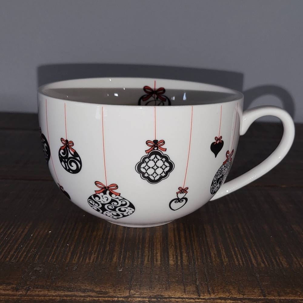 Brighton Ornaments Mug